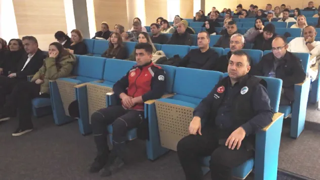 AGÜ'de Afet Farkındalık ve Yangın  Eğitimi