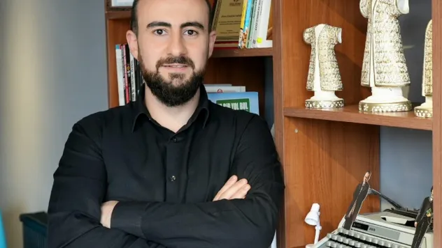 Aile ve Eğitim Danışmanı Gözüm, 'Zihinlerimiz işgal ediliyor'