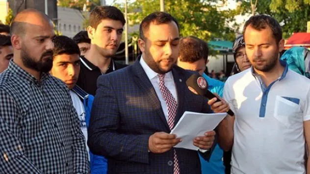 Ak Parti Kayseri Gençlik Kollarından Mursi'ye destek