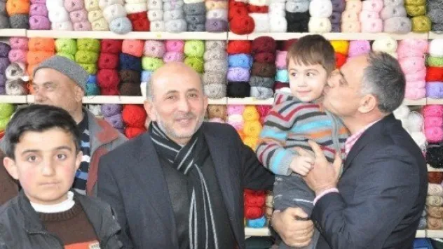 Ak Parti Yahyalı Belediye Başkan Adayı Esat Öztürk Ziyaretlerini Sürdürüyor 