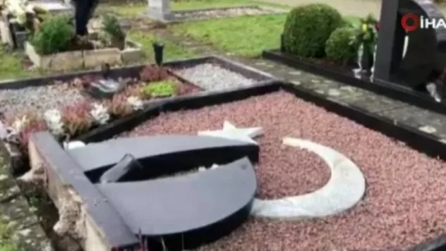 Almanya'da Müslüman Mezarlığına çirkin saldırı