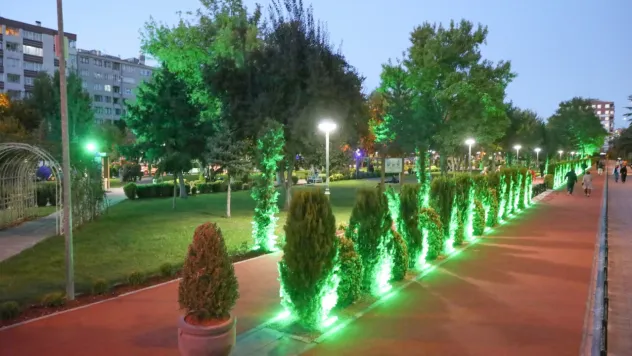 Alpaslan Parkı'nın ikinci kısmında yenileme yapıldı