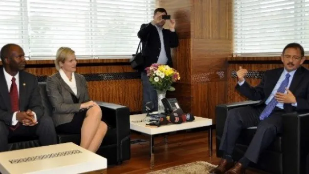 Amerikalı Heyet, Özhaseki'yi Ziyaret Etti 