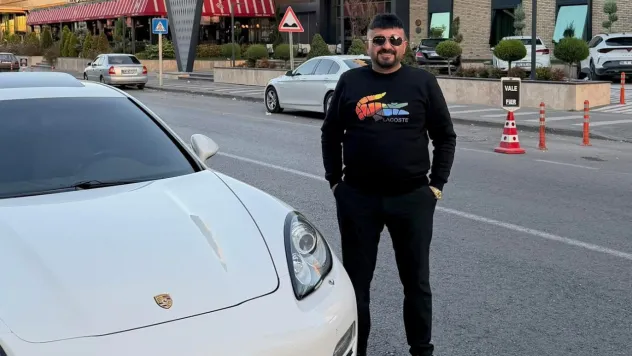 Aracında silahlı saldırıya uğrayan müteahhit toprağa verildi