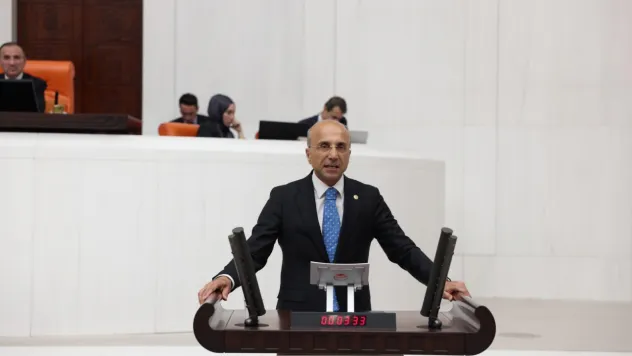 Aşkın Genç, General yaşının 72'ye çıkarılmasını 'Bilimsel' bulmadı