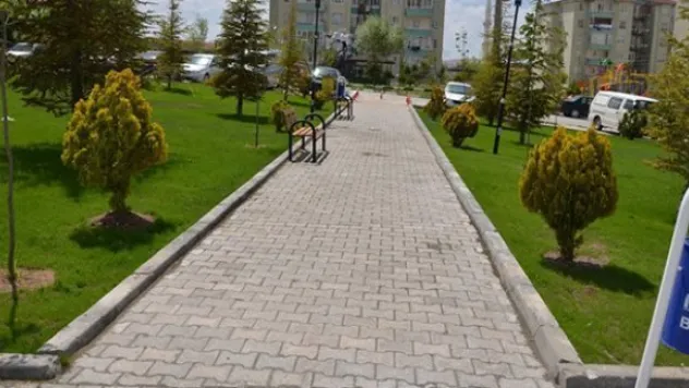 Atıl arazi park oldu