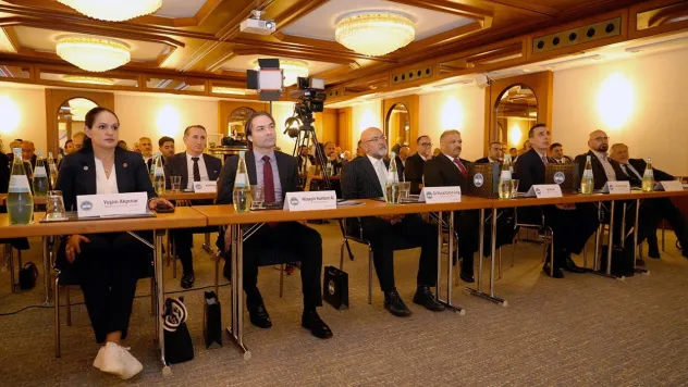 Avrupa'da Kayserili İş İnsanları Buluştu: Yatırım Forumu Köln'de Gerçekleşti