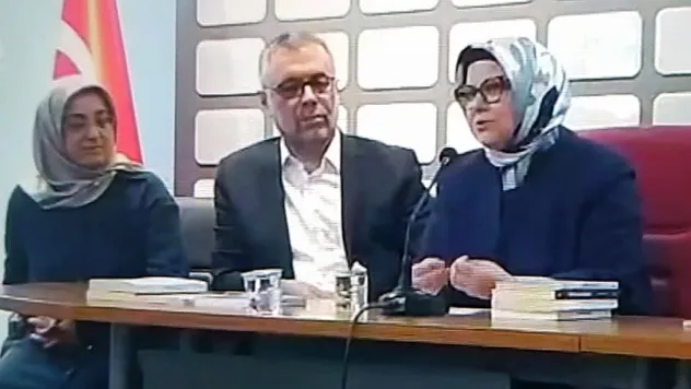 Ayşe Böhürler Anadolu Federasyonu Çalıştayı'nda konuştu: Kadın emeğine vurgu