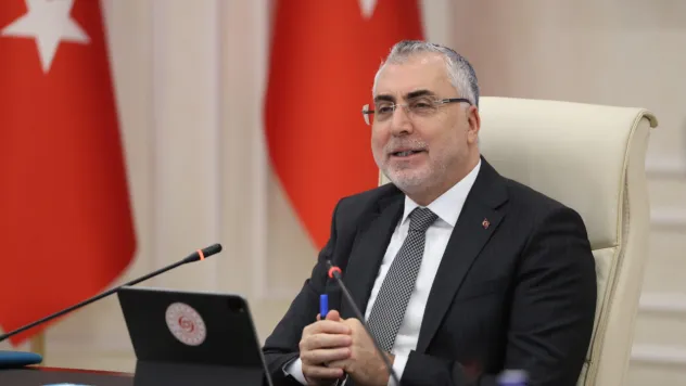 Bakan Işıkhan duyurdu, 'Emeklilerimizin 2026 Ocak ayı zam farkları ve ek ödemelerini yatırıyoruz'