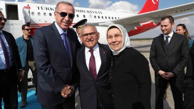 Başkan Büyükkılıç: 'AK Parti aydınlığa açılan yoldur, kardeşliktir'