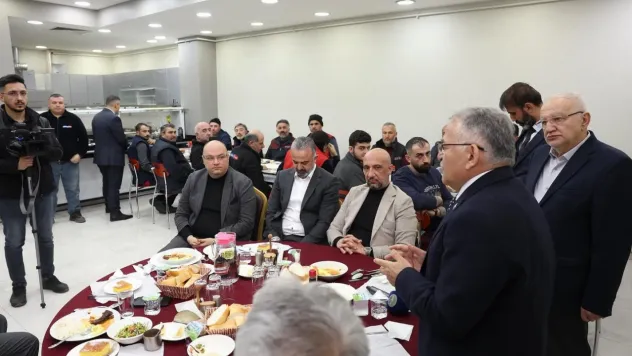 Başkan Büyükkılıç: 'Bu belediye sizin, bu şehir sizin, bu bütçe sizin'