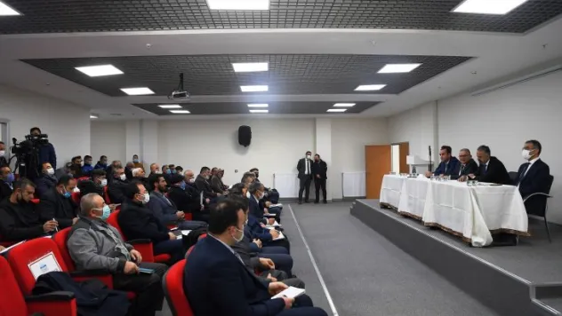 Başkan Büyükkılıç, İncesu'da 30 mahallenin muhtarını dinledi