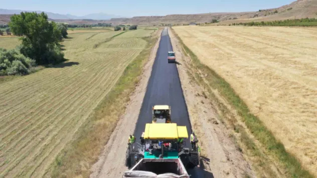 Büyükşehir'den kırsala 40 km'lik asfalt yol