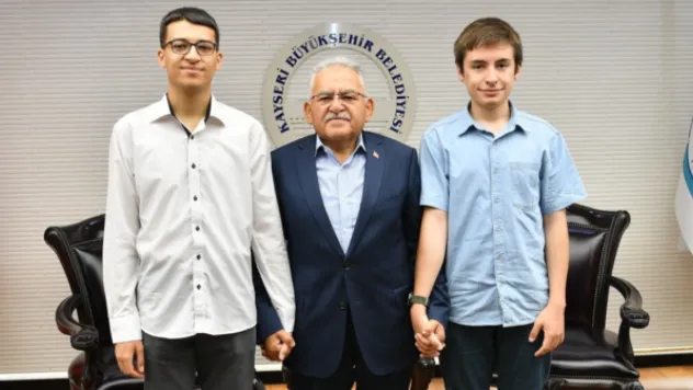 Başkan Büyükkılıç'tan Derece Yapan İmam Hatiplilere Tebrik