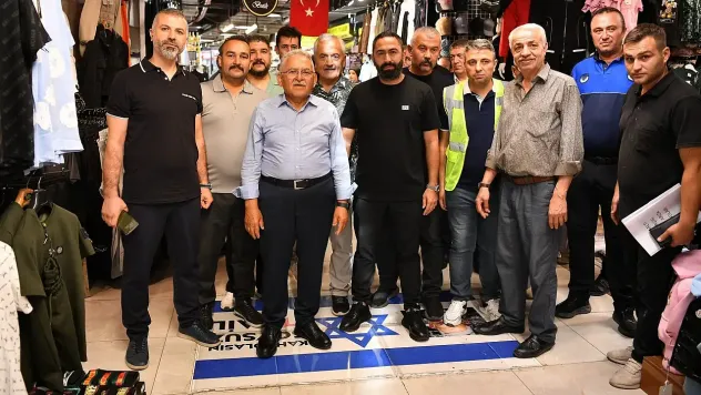Başkan Büyükkılıç'tan Zulüm ve İşgallere Sert Tepki: 'Bazı Bayraklar Paçavraya Dönüştü'