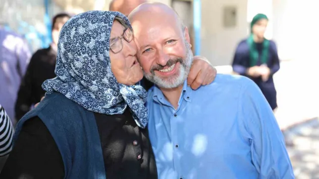 Başkan Çolakbayrakdar, 'Annelerimiz, baş tacımızdır'