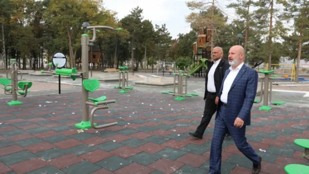 Başkan Çolakbayrakdar: 'Çocuklar için ağaç evin de olduğu çok fonksiyonlu park yapıyoruz'
