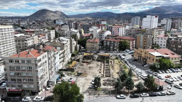 Başkan Çolakbayrakdar: 'Hoca Hasan Medresesi şehrimizin kalbi ve kültür hazinesi olacak'