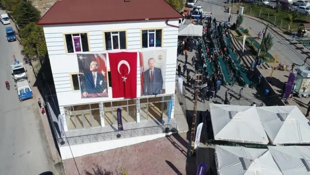 Başkan Çolakbayrakdar: 'Mahallelerimizi tesislerimizle cazibe merkezi haline getirdik'