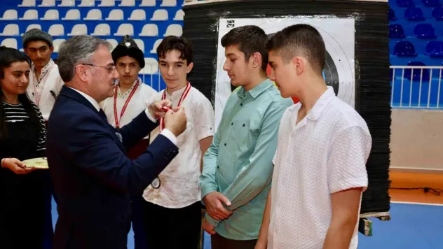 Başkan Özdoğan: 'Gençler bizim geleceğimiz, umudumuz, her şeyimiz'