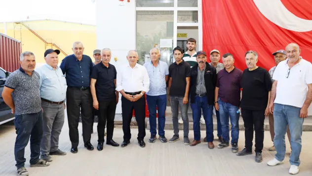 Başkan Öztürk ve Ziraat Odası Başkanı Genç'ten TMO Alım Noktasına Ziyaret