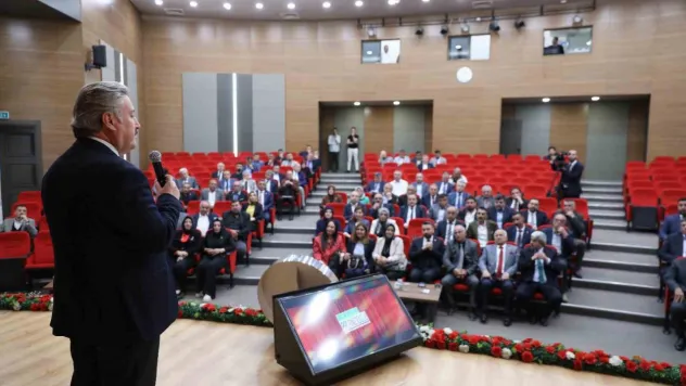 Başkan Palancıoğlu muhtarlarla buluştu