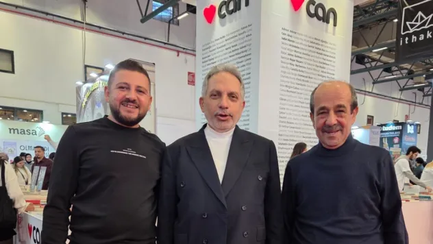 Başkan Yalçın'dan Akabe Kitabevi'ne Tebrik