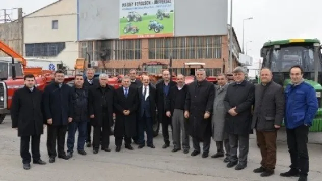 Başkan Büyükkılıç, Traktörcüler Esnafı İle Buluştu 
