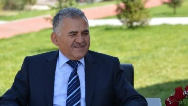 Başkan Dr. Memduh Büyükkılıç Gazeteciler Bayramı'nı Kutladı 