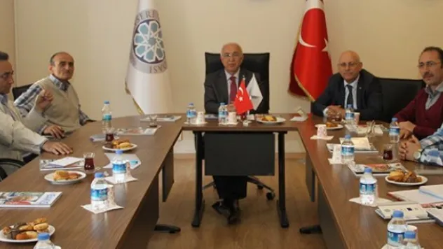 Başkan Hiçyılmaz, &quotmeslek komiteleri çalışmalarımız örnek oldu&quot