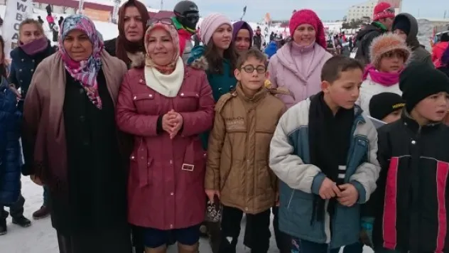 Bayan Muhtar Özdemir yine farkını gösterdi.