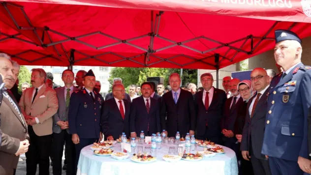 Bayramlaşma Töreninde Hulusi Akar'dan 'Birlik Beraberlik' vurgusu