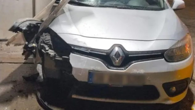 Benzinlikte drift atan araç kazaya sebep oldu