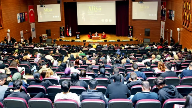 'Bilge Kral' Aliya İzzetbegoviç'e Kayseri'de Anlamlı Anma