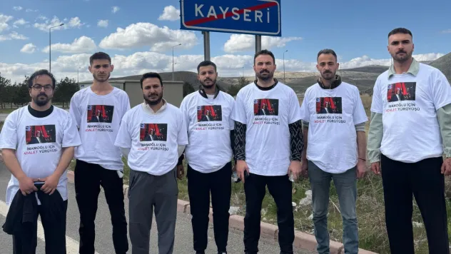 Bir grup CHP'li Kayseri'den Yozgat'a yürüyüş başlattı
