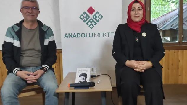 Bir hafta Bir Yazar: Safiye ÖNAL