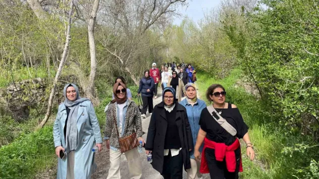 Böhürler Sivil Toplum Temsilcileriyle Koramaz'ı gezdi