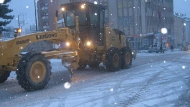 Bünyan Belediyesi Karla Mücadele Ekibi Teyakkuzda