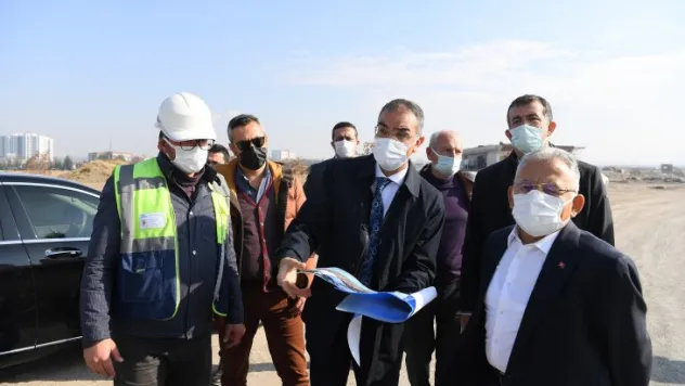 Büyükkılıç: Kayseri, Millet Bahçesi ve Millet Kıraathaneleri ile donanacak