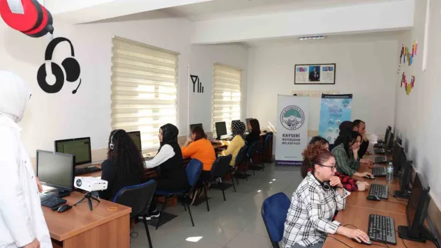 KAYMEK 'çağrı merkezi' kursu