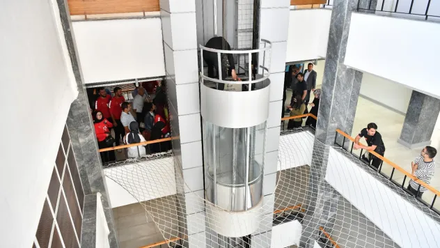 Büyükşehir'den Asansörde kalanları Kurtarma Eğitimi