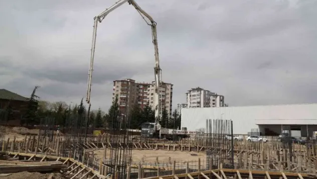 Büyükşehir ile hayırsever işbirliğinde yapılacak caminin temeli atıldı