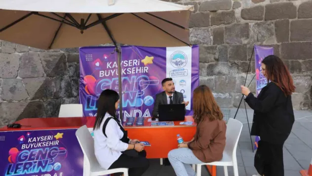 'Rehberlik ve danışmanlık' hizmetine öğrencilerden tam not