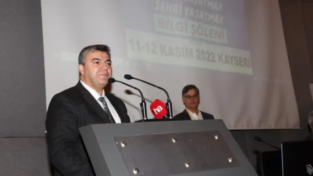 Büyükşehir'in ev sahipliğinde 'Tarihi Yaşatmak, Şehri Yaşatmak' bilgi şöleni