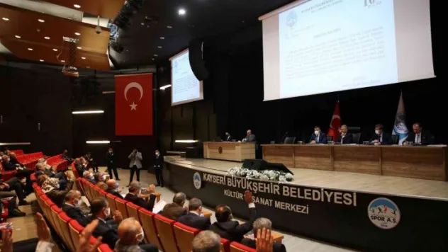 Büyükşehir Meclisi 2021'in son toplantısı gerçekleştirdi