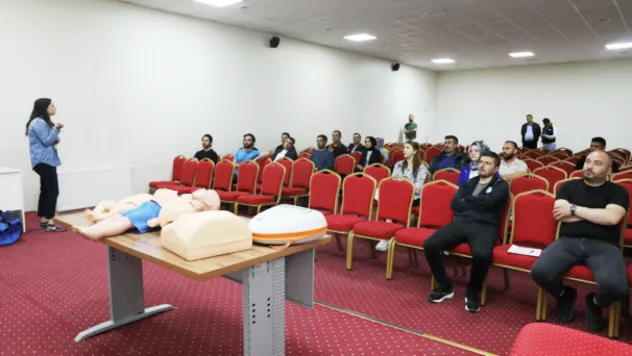 Büyükşehir Personeline İlk Yardım Eğitimi