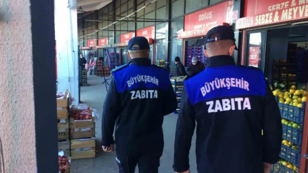 Büyükşehir Zabıtası 9 günlük bayram tatilinde tam kadro sahada