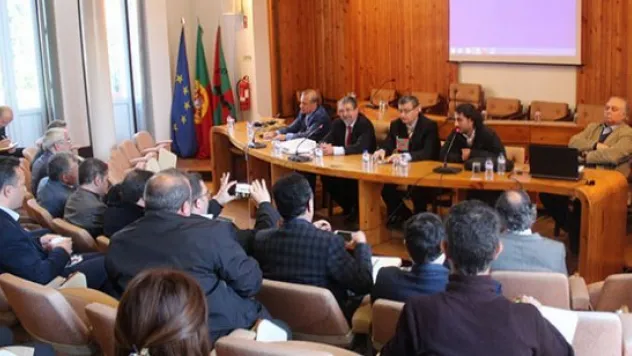 Büyükşehir, İskep için Portekiz'de