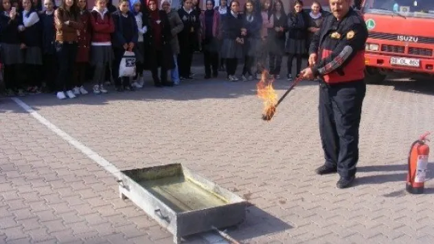 Büyükşehir İtfaiyesi'nden Güvenlik Eğitimi 