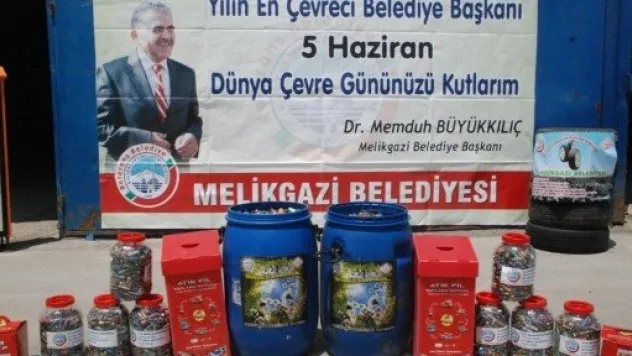 Camilerde Atık Pil Kampanyası Sürüyor